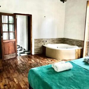 Casa de Campo en Cortaderas S.L.