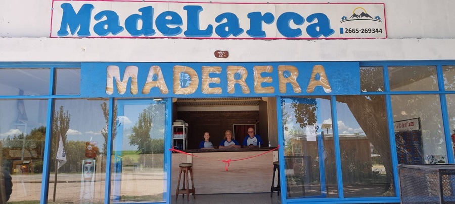 Maderera en Villa Larca